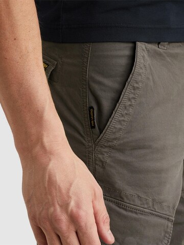 Regular Pantalon 'Nordrop tapered fit cargo shorts' PME Legend en gris