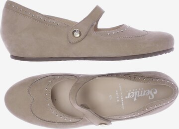 SEMLER Flats & Loafers in 37,5 in Beige: front