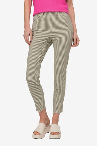 LAURASØN Regular Pants in White: front