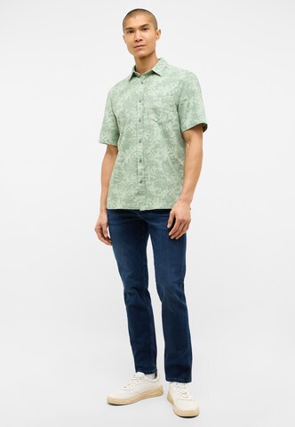 MUSTANG Comfort fit Button Up Shirt in Green