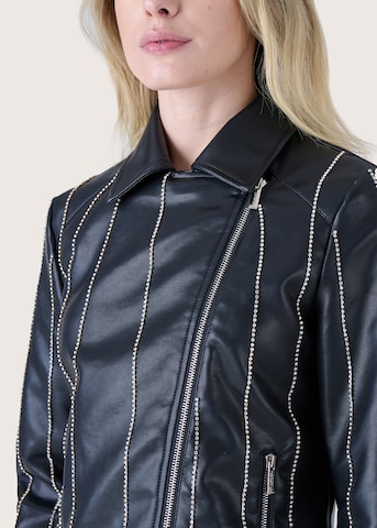 Veste mi-saison 'GRANT' Camomilla Italia en noir
