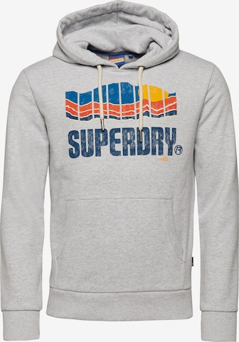 Sweat-shirt 'Great Outdoors' Superdry en gris : devant