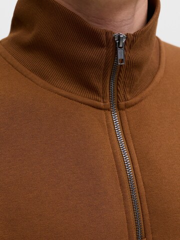Sweat-shirt 'JJEBradley' JACK & JONES en marron