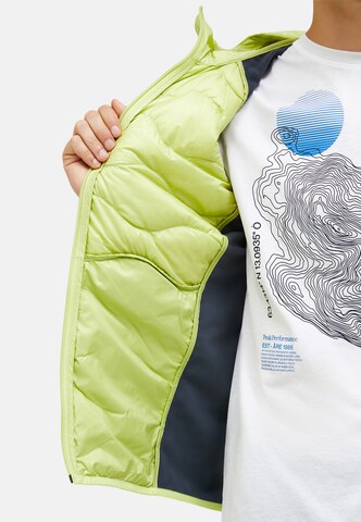 PEAK PERFORMANCE Sportjas in Groen