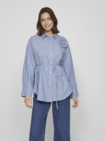 VILA Blouse in Blue: front