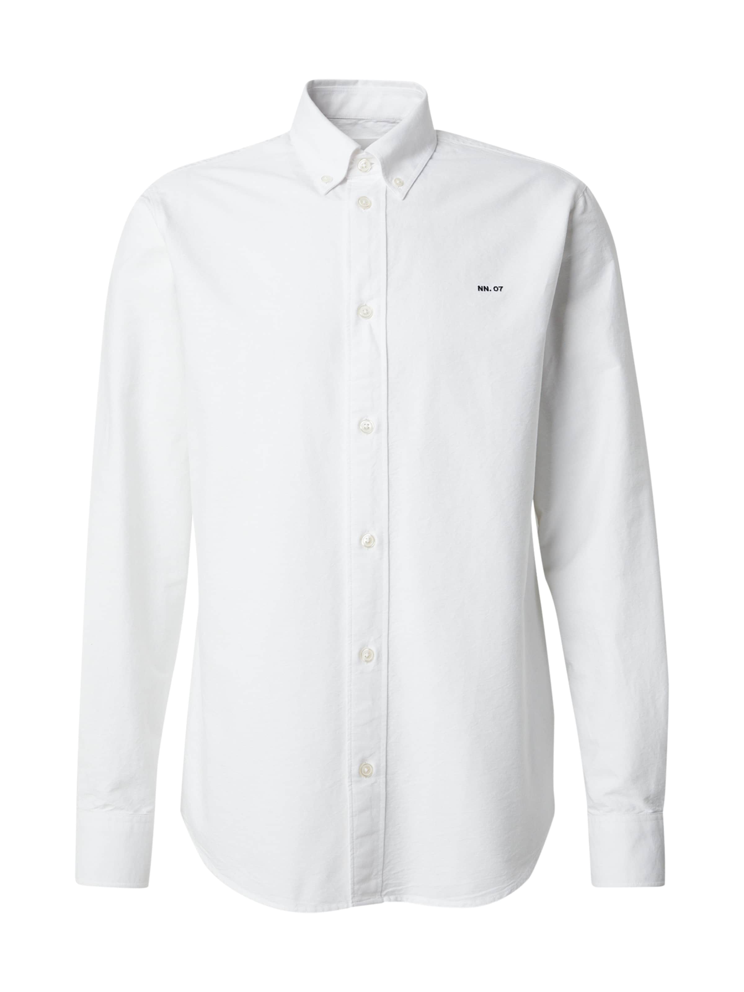 NN07 Tavaline suurus Triiksärk 'Colby', värv valge: eest vaates