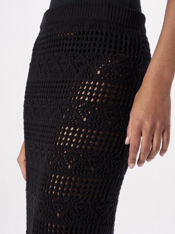 Monki Skirt in Black