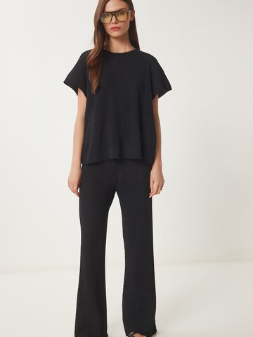 Happiness İstanbul Set in Schwarz