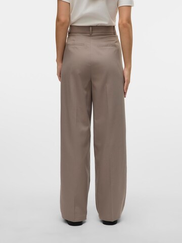 VERO MODA Wide leg Bandplooibroek 'VMNila' in Grijs