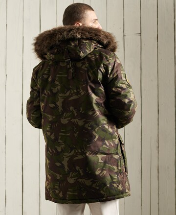 Superdry Regular Fit Parka 'Everest' in Braun