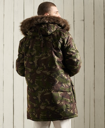 Coupe regular Parka d’hiver 'Everest' Superdry en marron