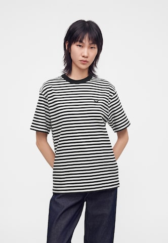Carhartt WIP - Camisa 'Essy' em preto: frente