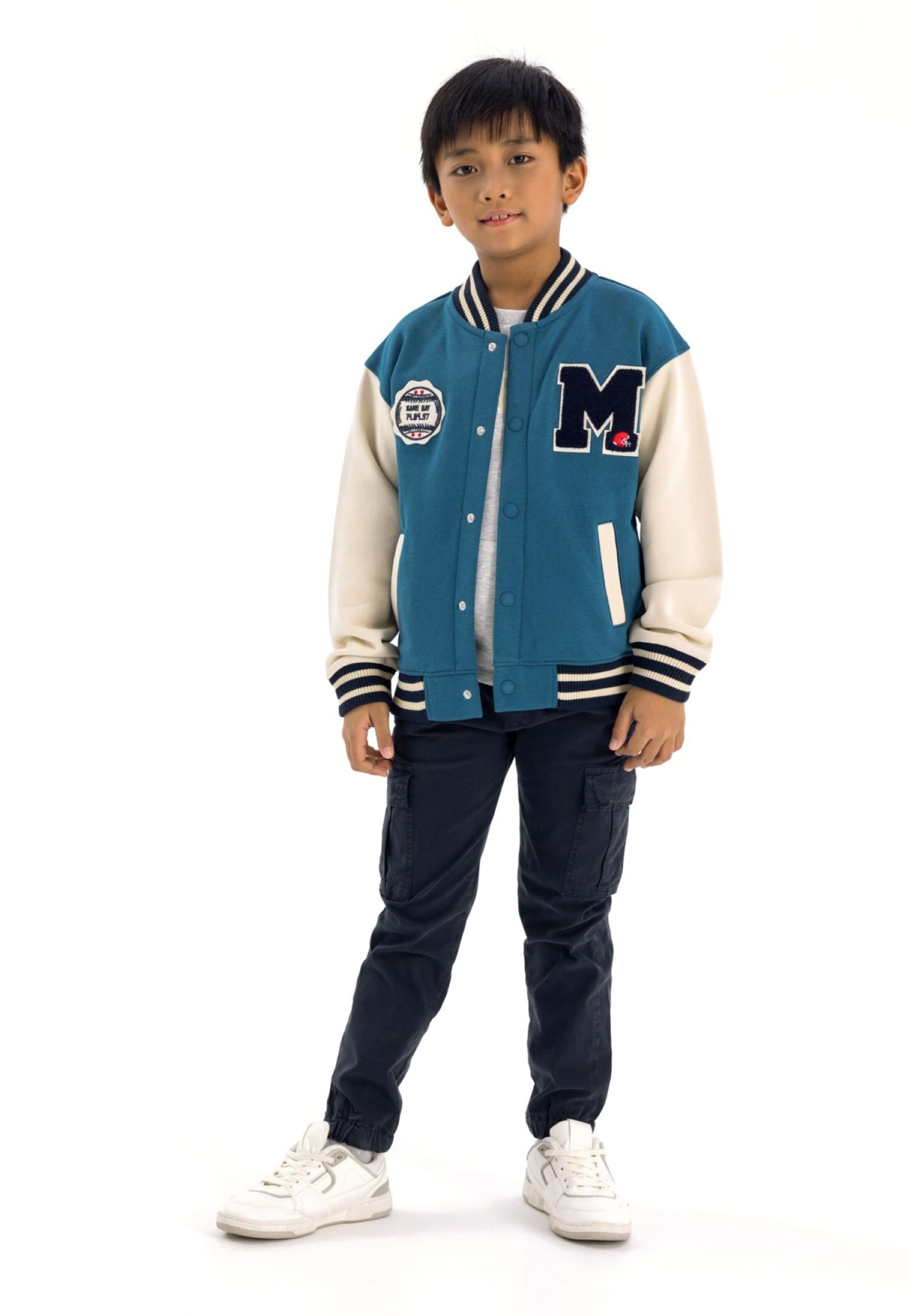 zils MINOTI Starpsezonu jaka: no priekšpuses