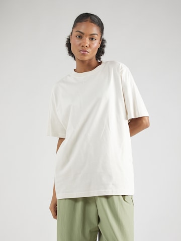 Maglietta 'Essentials' di Nike Sportswear in bianco: frontale