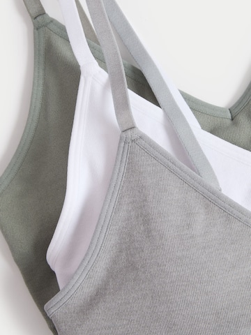 Bustino Reggiseno di Marks & Spencer in grigio