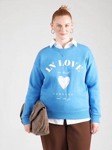 ONLY Carmakoma - Sudadera 'CARSOFIA' en azul: frente
