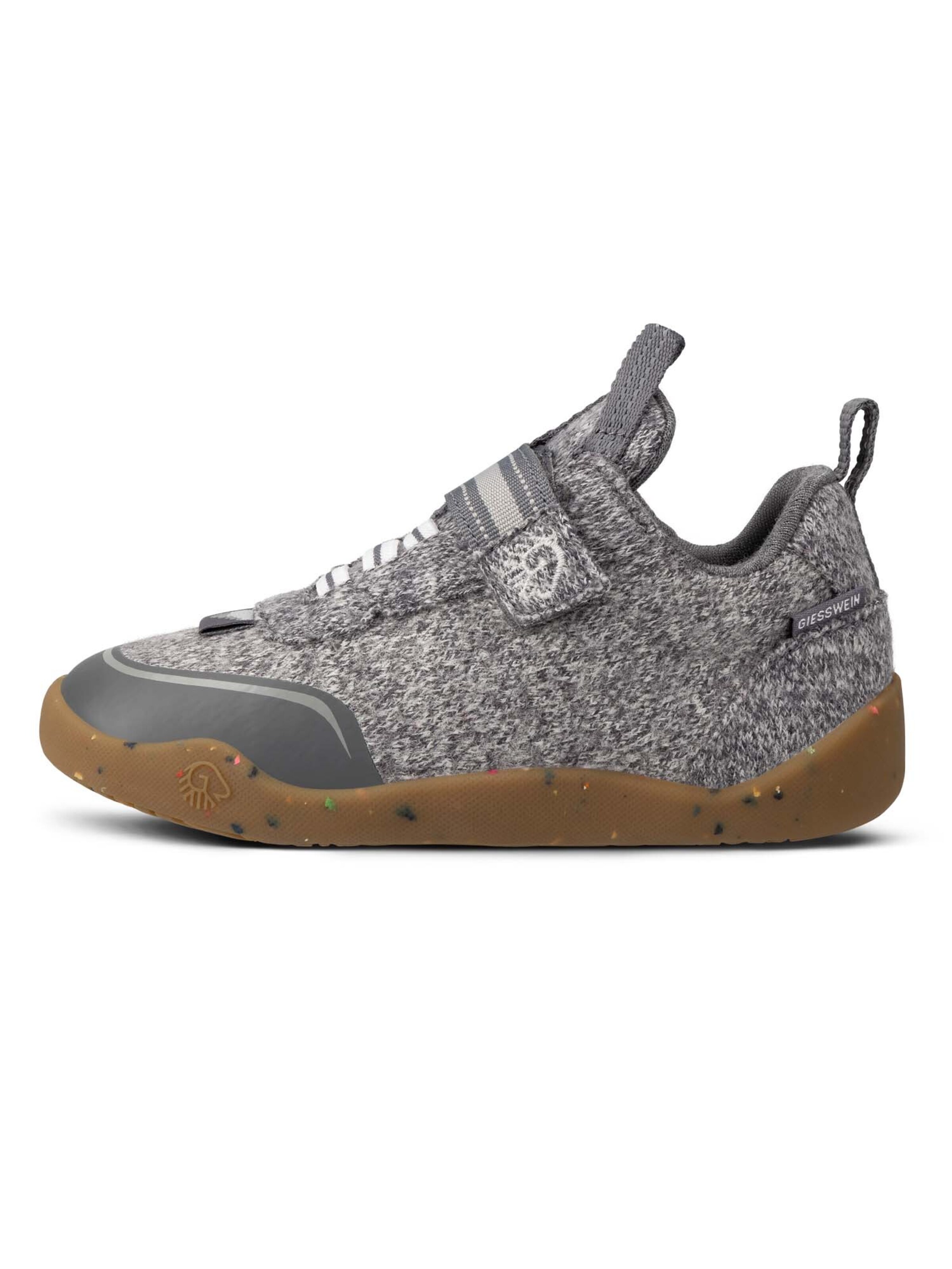 Chaussure basse 'Wooly Steps' GIESSWEIN en gris : devant