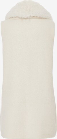 CARNEA Knitted Vest in White