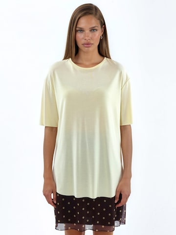 T-shirt Busem en beige : devant