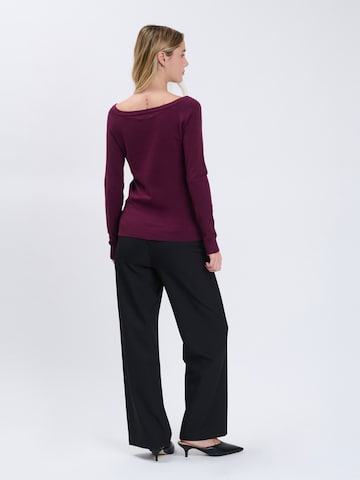 Influencer Pullover in Lila