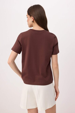 T-shirt Trendyol en marron