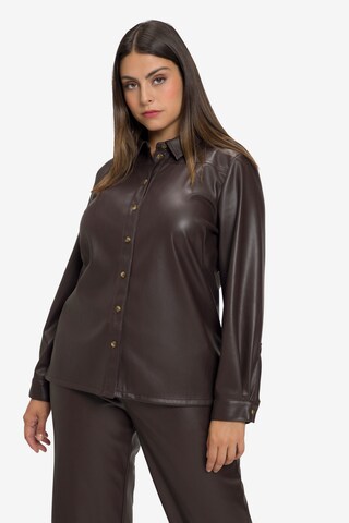 Ulla Popken Blouse in Bruin: voorkant