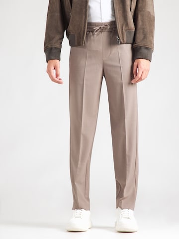 Lindbergh Regular Trousers with creases in Beige: front