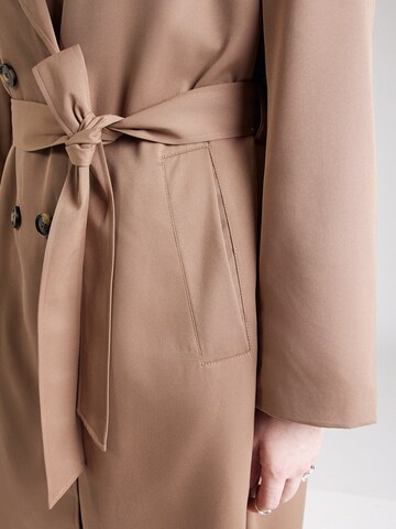 PIECES Curve Between-seasons coat 'PCSCARLETT' in Brown