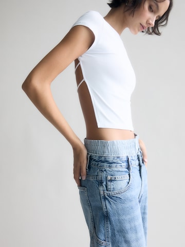 Pull&Bear T-shirt i vit