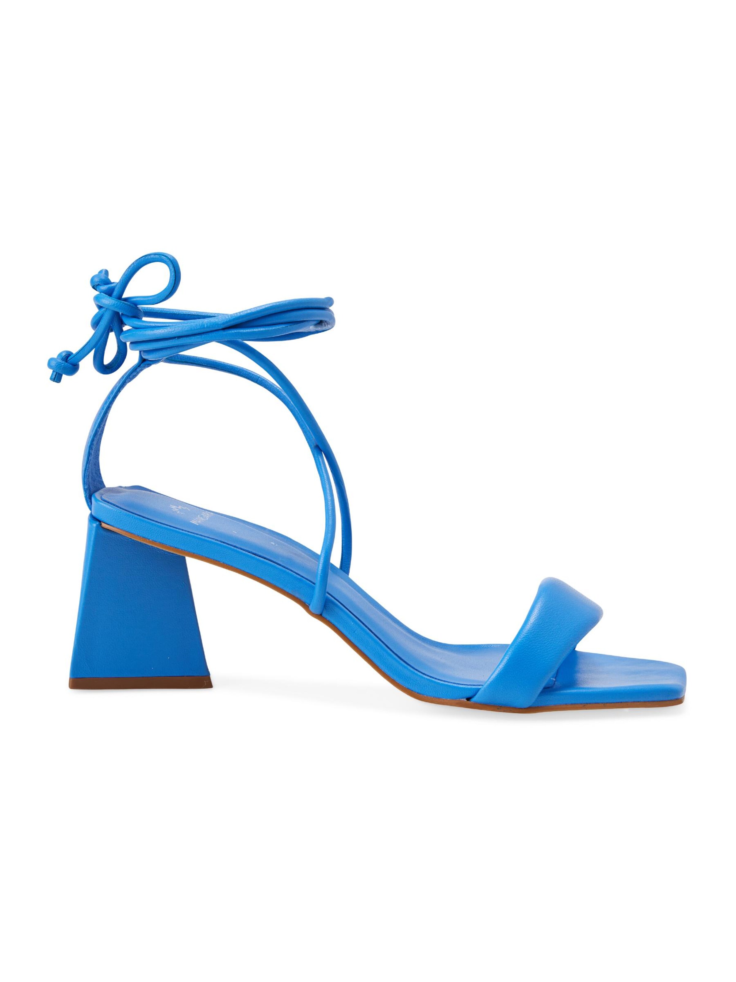 Mangara Atelier Strap Sandals 'Sandales à talon Mangara Cauna à nouer à la cheville en cuir bleu' in Blue: front