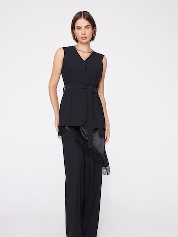 Tezenis Wide leg Pants in Black: front