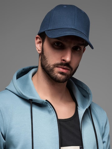 Ombre Cap in Blue