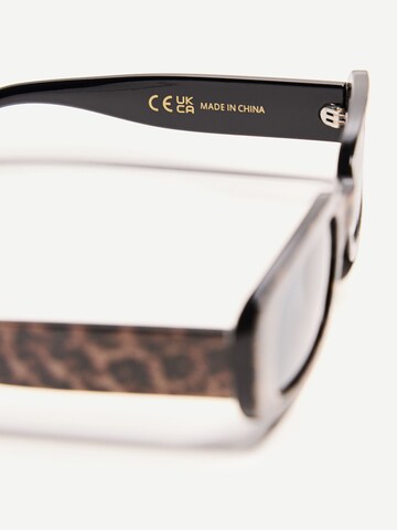 Bershka Sunglasses in Black