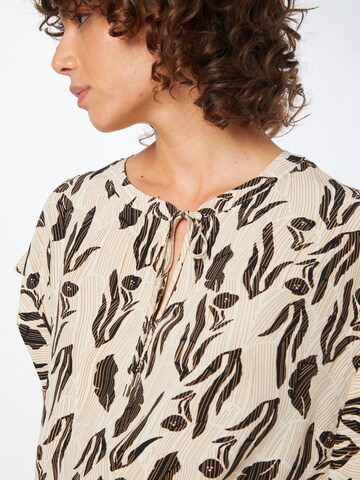 comma casual identity Bluse in Beige