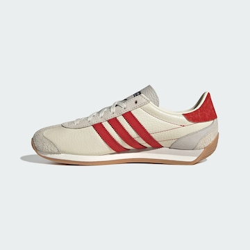 ADIDAS ORIGINALS - Sapatilhas baixas 'Country OG' em bege