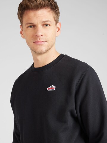 Nike Sportswear Sweatshirt in Schwarz