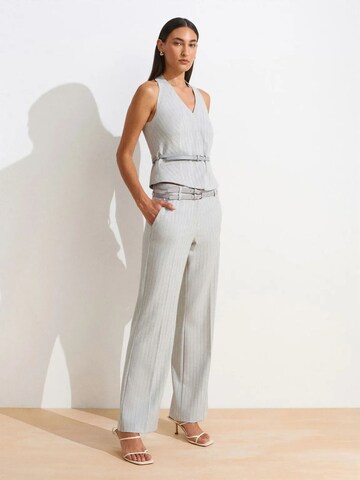 Dilvin Hose in Grau: Vorderseite