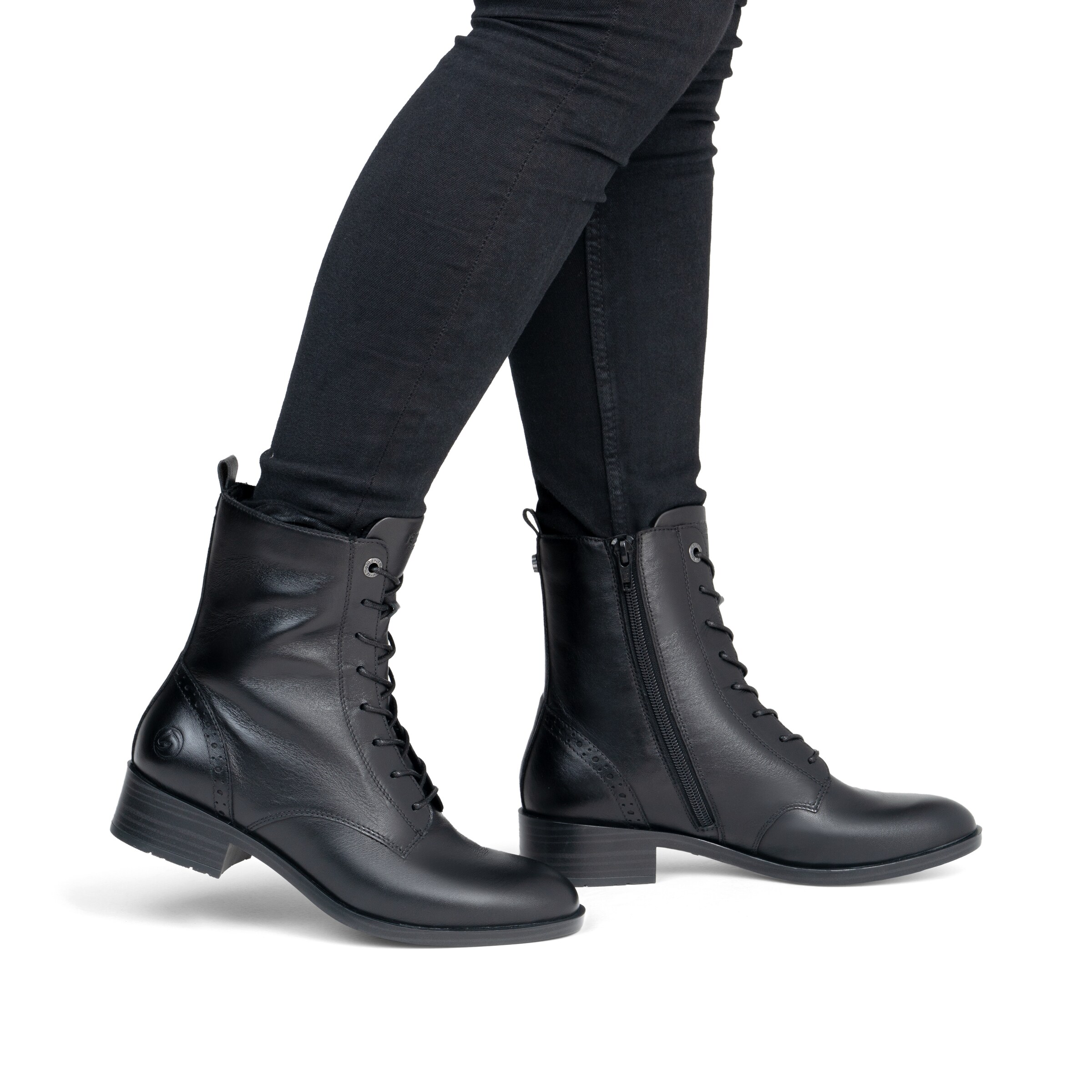REMONTE Lace-Up Ankle Boots in Black