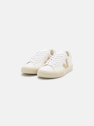 Veja Nízke tenisky 'Campo' - Biela