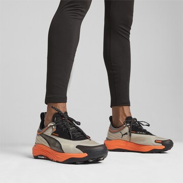 PUMA Loopschoen in Beige