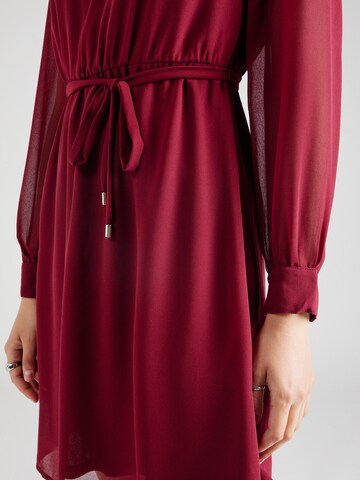 Robe 'Eileen' ABOUT YOU en rouge