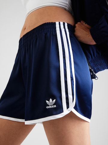 ADIDAS ORIGINALS Широка кройка Панталон 'Adicolor' в синьо