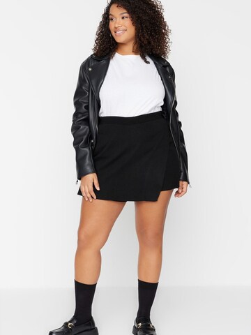 Trendyol Curve Regular Trousers in Black