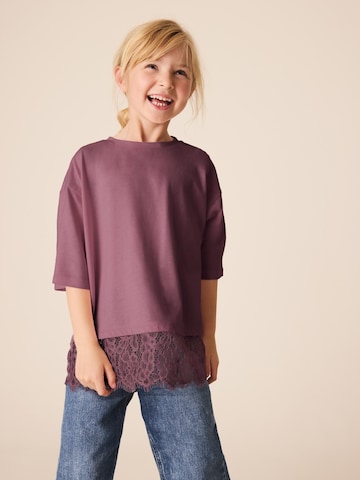 Next Shirt in Lila: voorkant