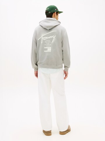 Tommy Jeans - Sweatshirt em cinzento: atrás