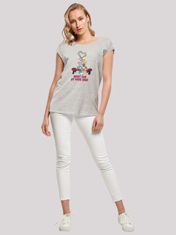 F4NT4STIC Shirt 'Looney Tunes Bugs And Lola Valentine's Cuddle' in Grey
