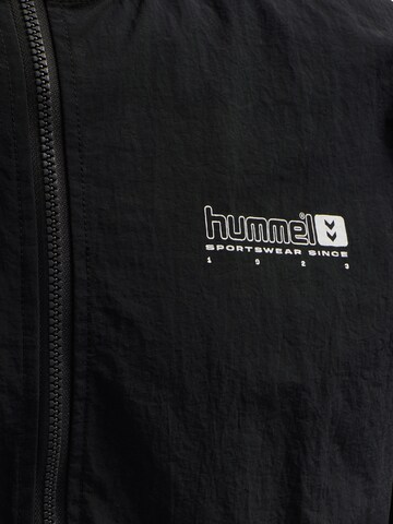 Hummel Sportjacke in Schwarz