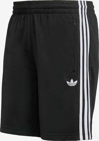 ADIDAS ORIGINALS Regular Shorts 'Firebird' in Schwarz: Vorderseite
