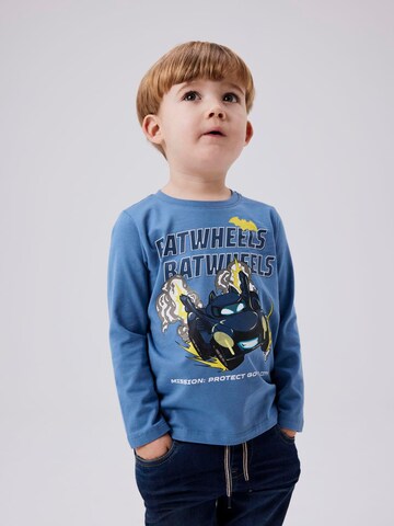 NAME IT Shirt 'Jatzy Batwheels' in Blauw: voorkant