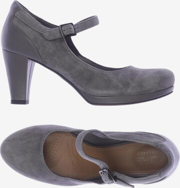 CLARKS High Heels & Pumps in 37 in Grey: front